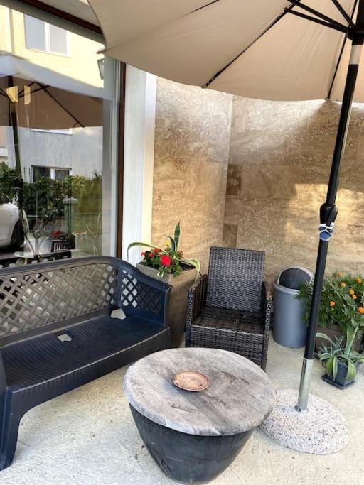 Casa Del Sole - Beautiful Studio In Varna Bulgaria Lägenhet Exteriör bild